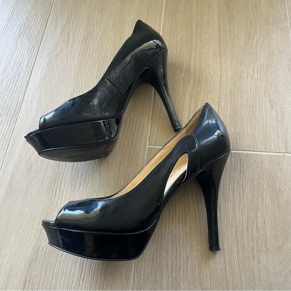 Marc Fisher Tumbler Peep Toe heels Size 7 - Picture 4 of 9